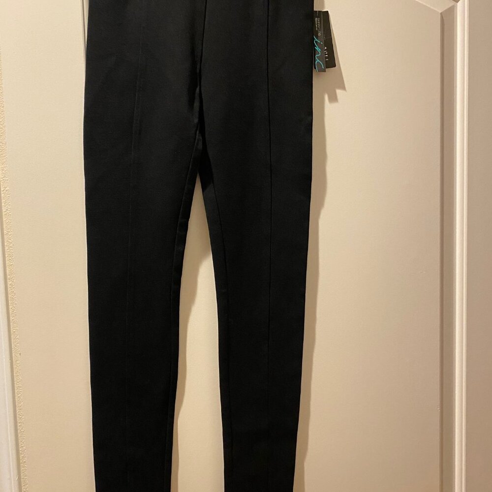 Nice INC International Concepts Leggings. Black. 65% Rayon, 30% Nylon Size 0 NWT